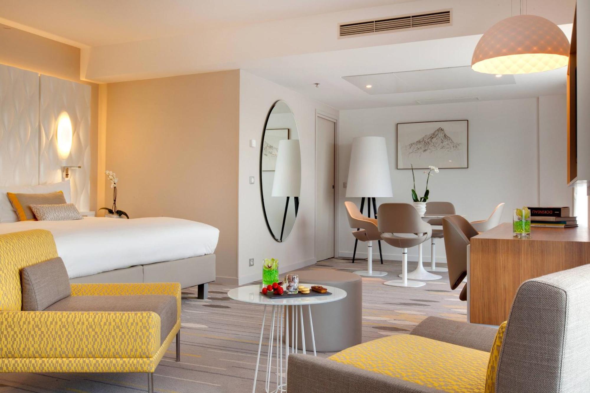 Hotel Renaissance